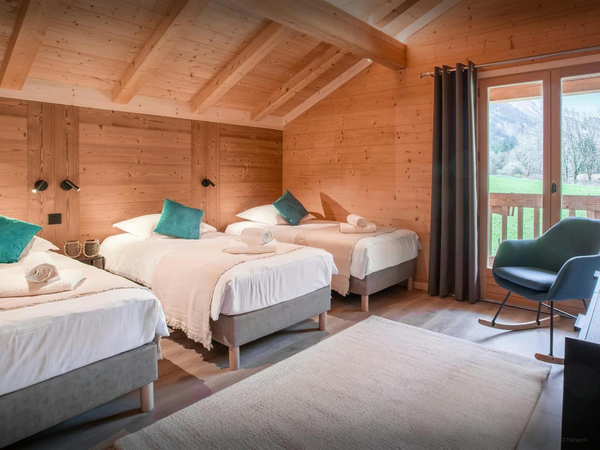 Chalet Julena - Ovo Network โธนส์ ภายนอก รูปภาพ