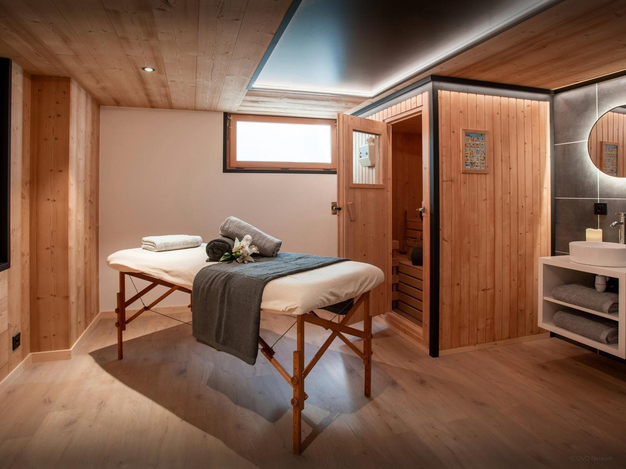 Chalet Julena - Ovo Network โธนส์ ภายนอก รูปภาพ